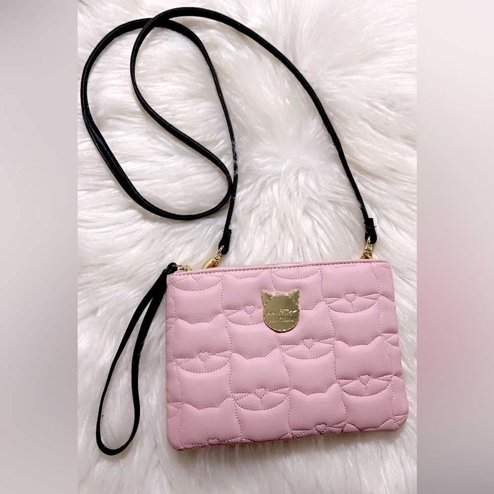 Betsey Johnson Quilted Rose Pink Kitty Cat Logo Crossbody/Wristlet 8.25 X 6 NWOT